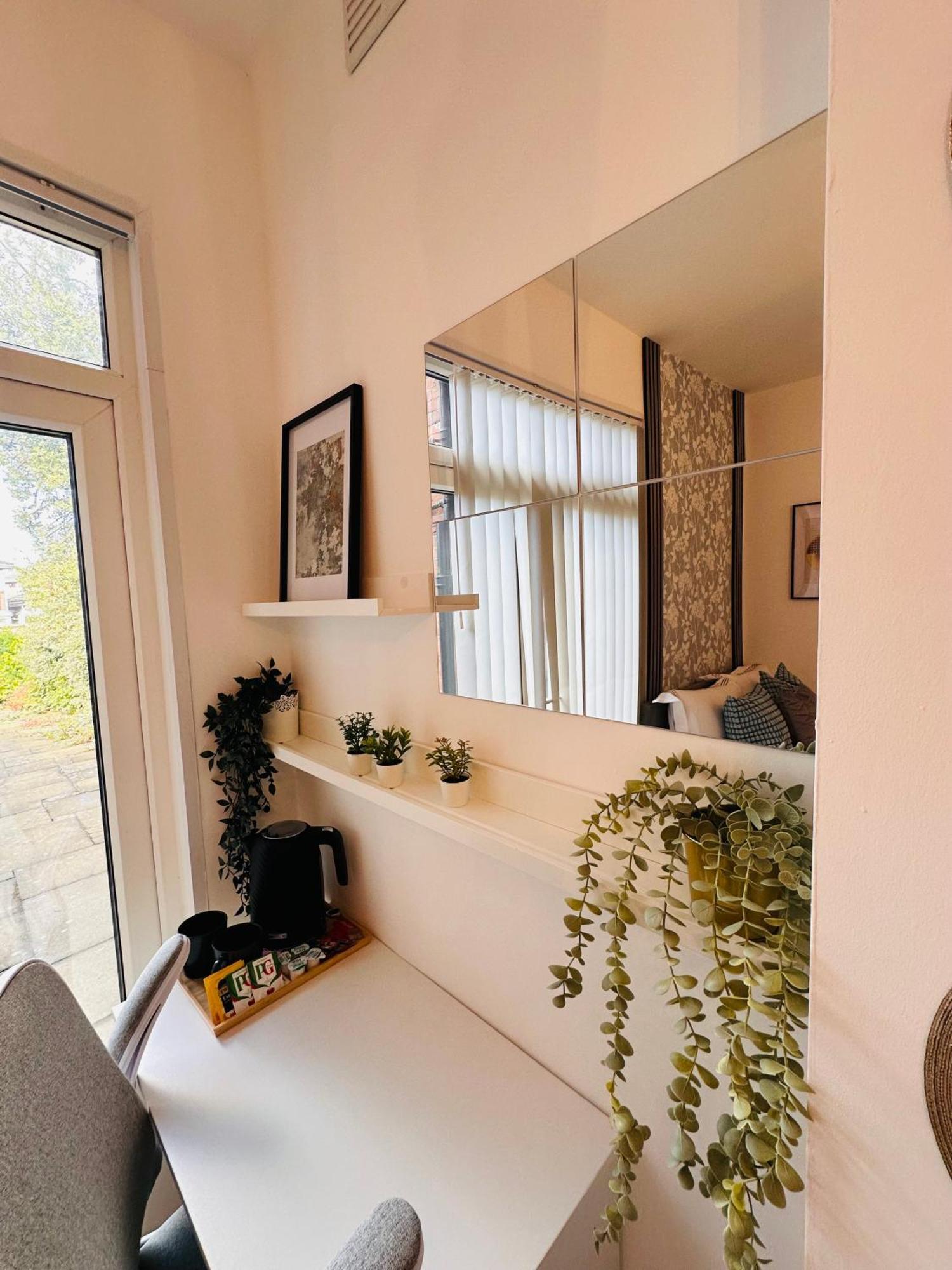 R2 - Elegant Private Room Opposite Queen Elizabeth Hospital - Harborne Birmingham Exteriör bild